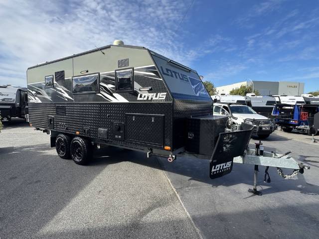 2021 LOTUS CARAVANS TROOPER 19 ‘ FAMILY VAN CARAVAN