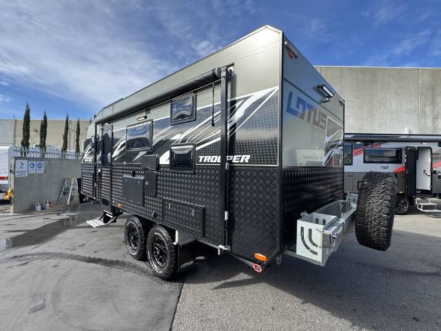 2021 LOTUS CARAVANS TROOPER 19 ‘ FAMILY VAN CARAVAN