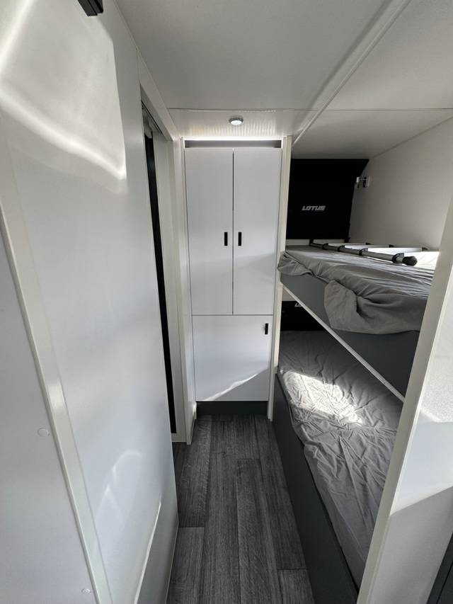 2021 LOTUS CARAVANS TROOPER 19 ‘ FAMILY VAN CARAVAN