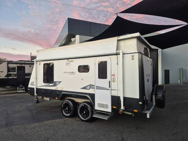 2016 JAYCO JOURNEY OUTBACK 17.55-8 CARAVAN