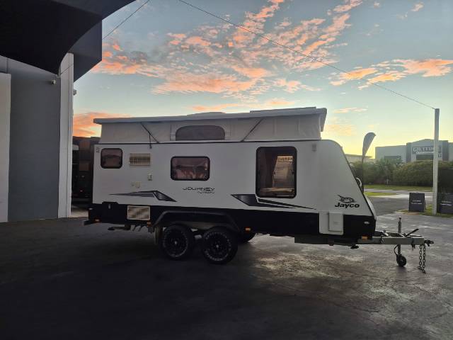 2016 JAYCO JOURNEY OUTBACK 17.55-8 CARAVAN