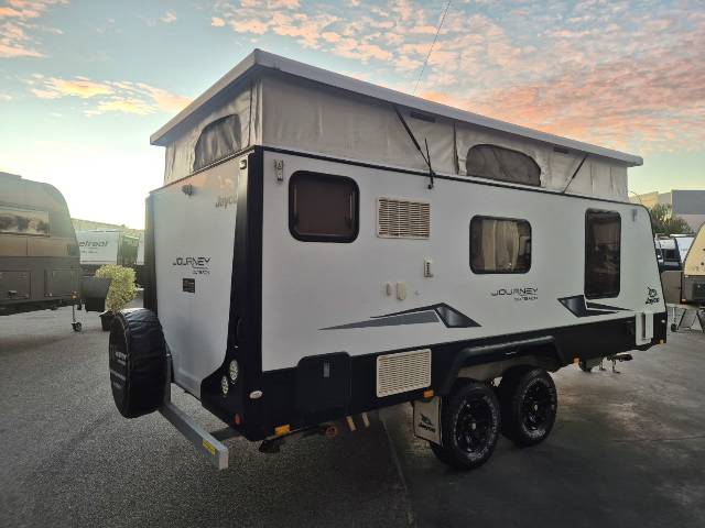 2016 JAYCO JOURNEY OUTBACK 17.55-8 CARAVAN