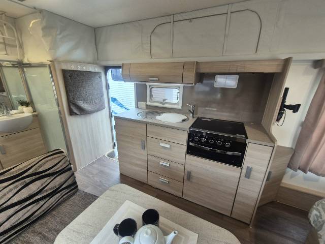 2016 JAYCO JOURNEY OUTBACK 17.55-8 CARAVAN