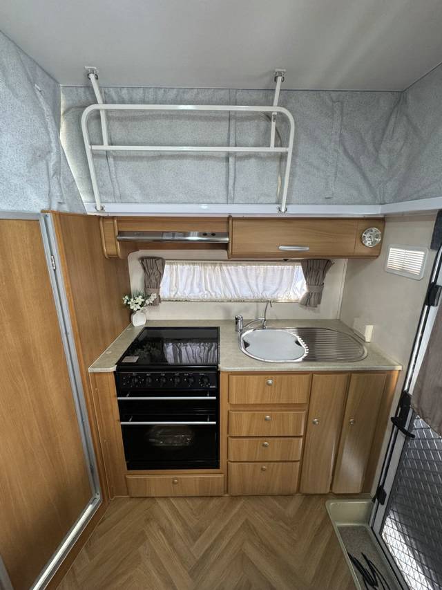 2009 JAYCO STERLING POPTOP