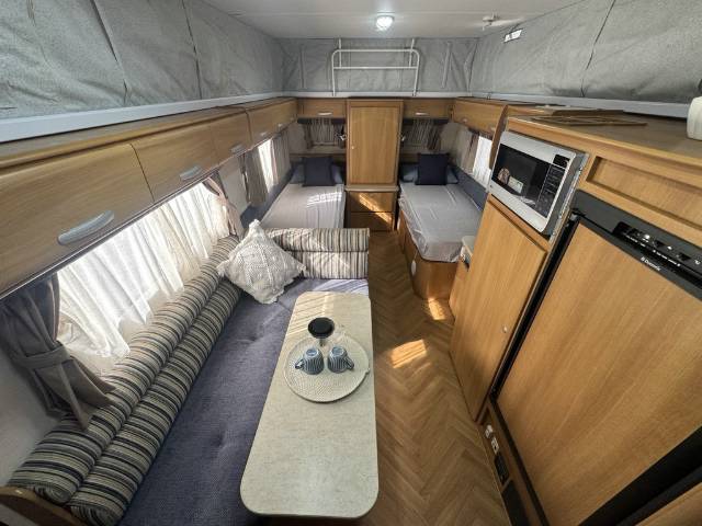 2009 JAYCO STERLING POPTOP