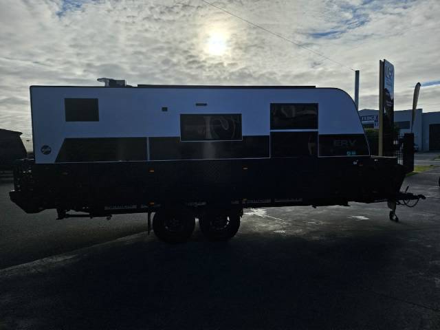 2025 RETREAT ERV 199R CARAVAN