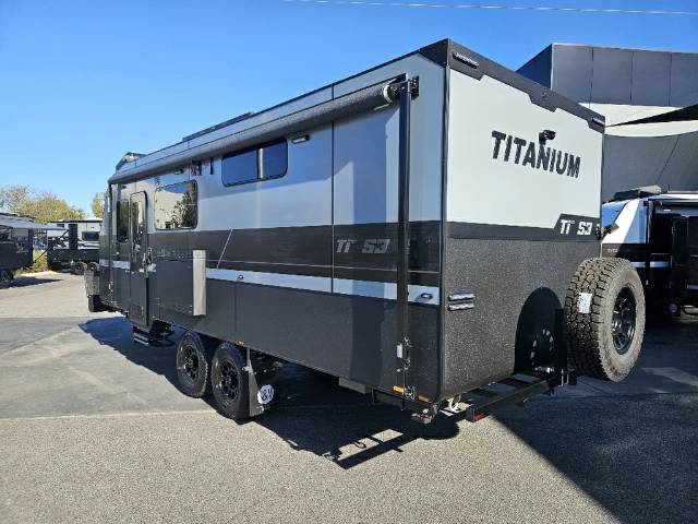 2026 TITANIUM S3 226EWQ 22’6 EW 3BNK+DRAWS CARAVAN