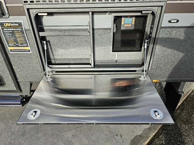 2026 TITANIUM S3 196FD 19’6 FD CARAVAN