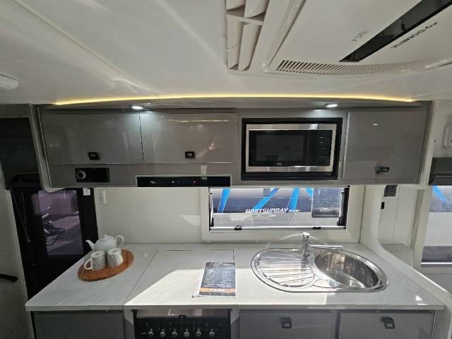 2021 JB SCORPION STING CARAVAN