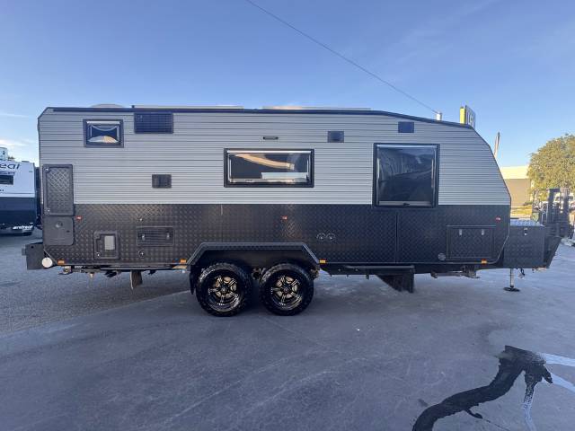 2021 JB SCORPION STING CARAVAN