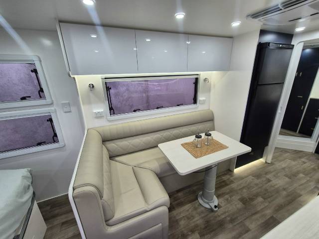 2025 RETREAT FRASER 200C CARAVAN