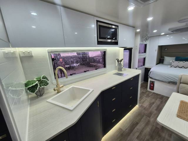 2025 RETREAT FRASER 200C CARAVAN