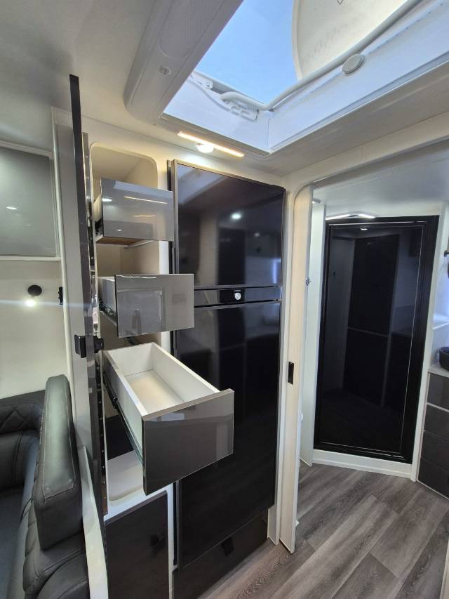 2023 MASTERPIECE OPTIMUM CARAVAN