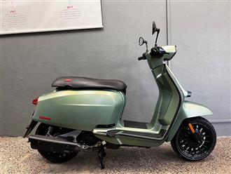 2023 Lambretta V200   image