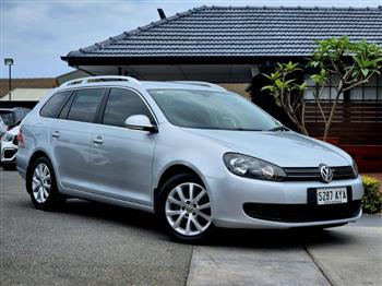 2010 VOLKSWAGEN GOLF for sale - $9,990