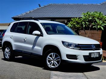 2012 VOLKSWAGEN TIGUAN for sale - $13,880