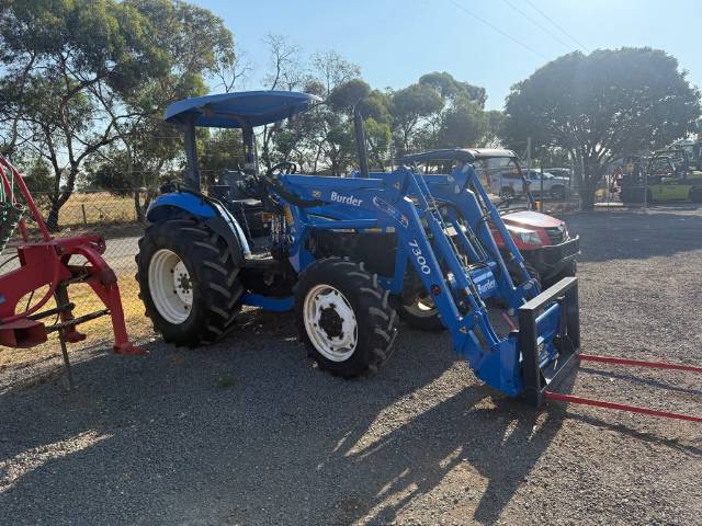  NEW HOLLAND TD70 BURDER LOADER  image