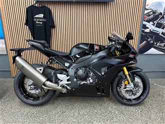  Honda CBR1000RR-R SP   image