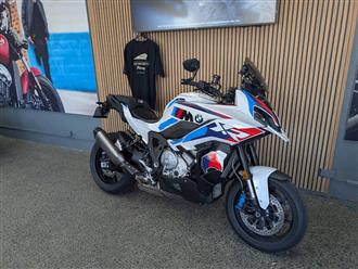 2024 BMW M1000 XR   image