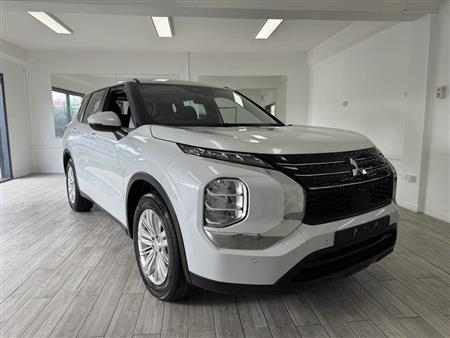 2021 MITSUBISHI OUTLANDER ES ZM MY22
