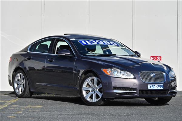 2010 Jaguar XF Luxury X250