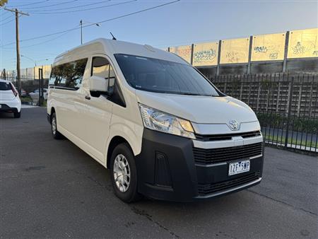 2024 TOYOTA HIACE COMMUTER GDH322R