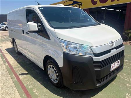 2023 TOYOTA HIACE LONG WHEELBASE GDH300R