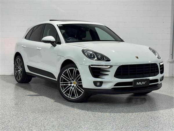 2017 PORSCHE MACAN  95B MY17