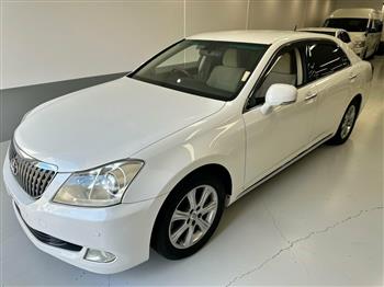 2010 Toyota Crown for sale - $14,995