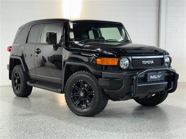 2014 TOYOTA FJ CRUISER  GSJ15R MY14