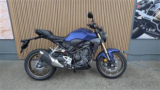 2023 Honda CB300R   image